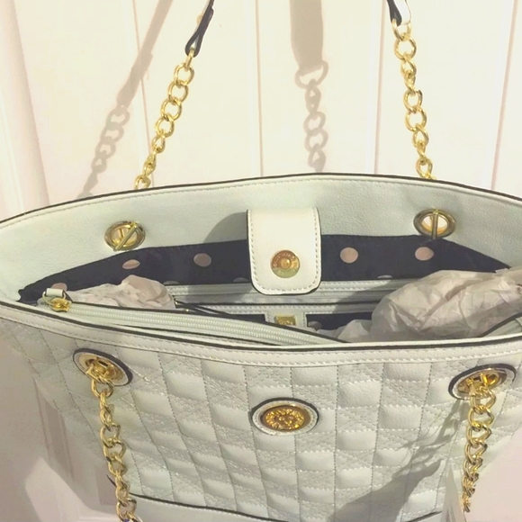 Anne Klein Light Green Tote Handbag - Picture 2 of 6